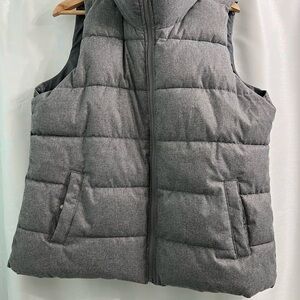 Gray Old Navy Puffer Vest